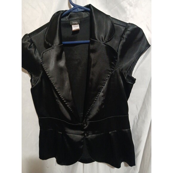 Vanity Womans Top Size M Black   Short Sleeve - Picture 1 of 8